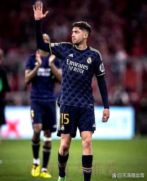 巴尔韦德本场数据：1助+3次关键传球 获评7.7分